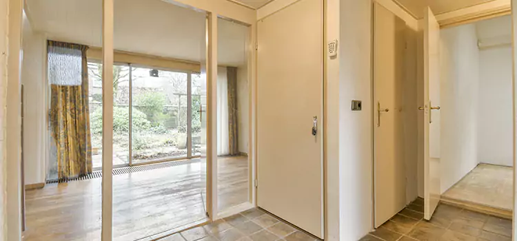 Why Choose Our Pocket Door Experts in Sainte-Catherine, QC?