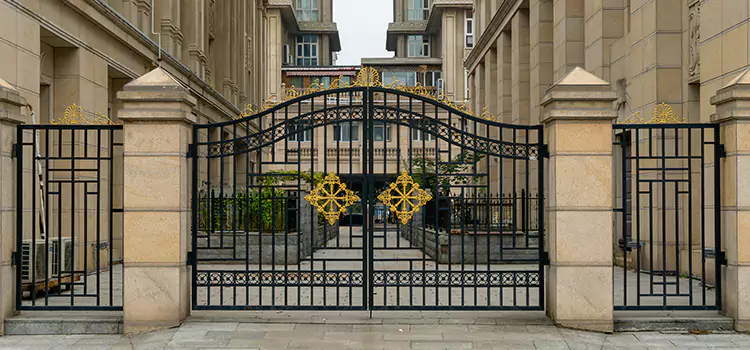 Comprehensive Iron Gate Maintenance Solutions in Sainte-Catherine, QC