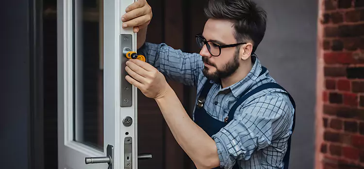 Residential Door Repairs Sainte-Catherine